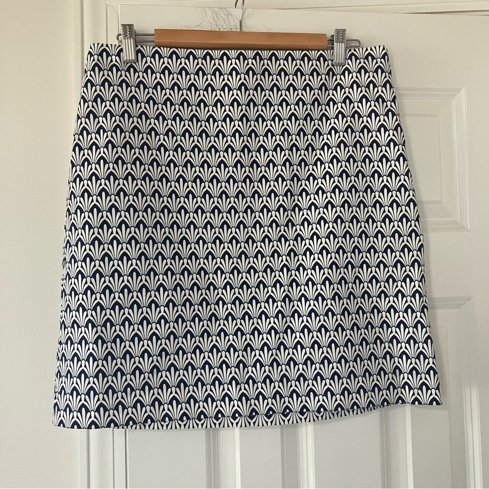 EUC Talbots Navy Blue White Gatsby‎ Art Deco Straight Skirt Size 12P